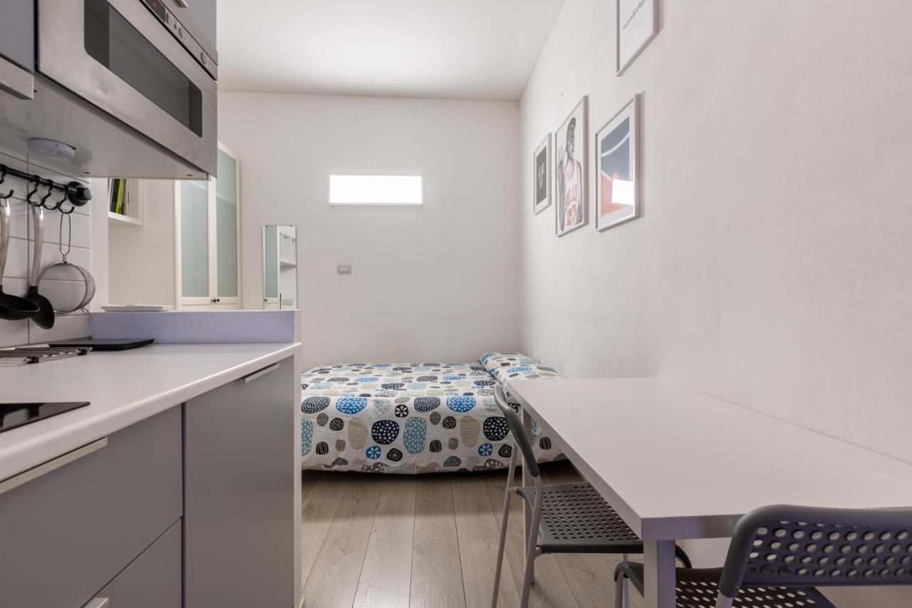 Milano Citta Studi Cosy Studio Apartment Luaran gambar